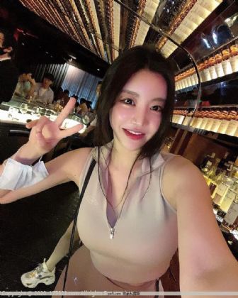 暖绿小说
