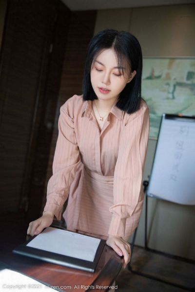 浴血奋战的警界色狼小说