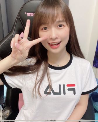 兰芳监事小说